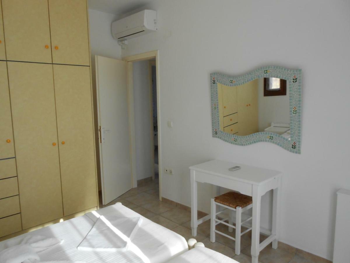 Apartments Márpissa Exterior foto